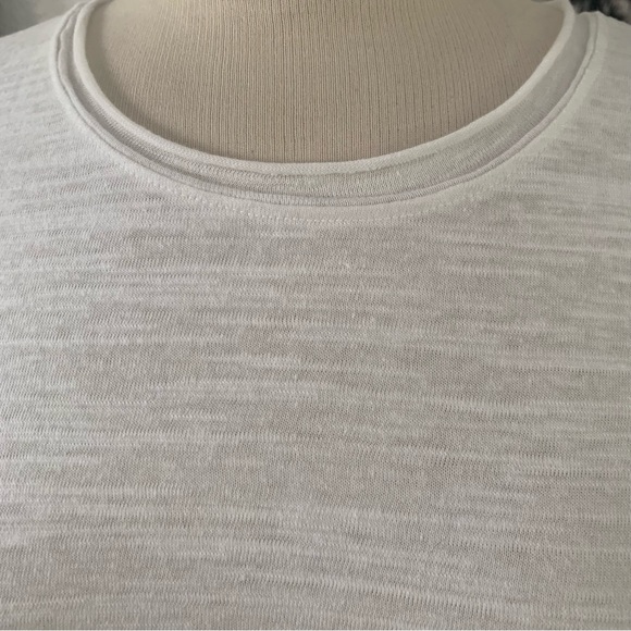 Free People We The Free long sleeved white tee shirt with ruched sleeves - Picture 4 of 9